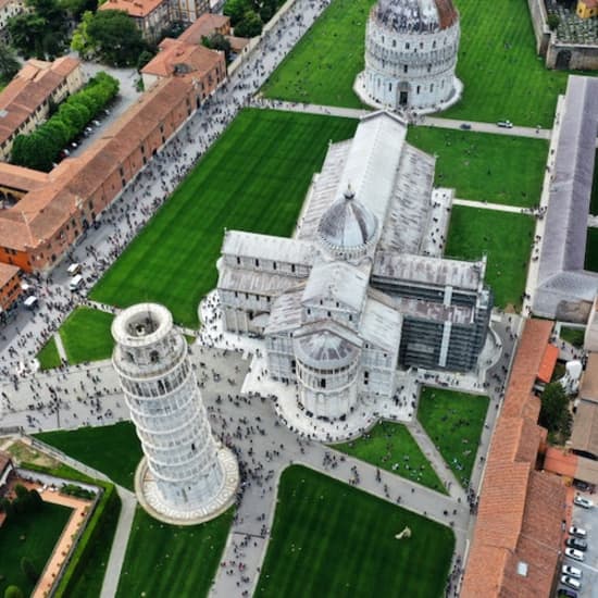 Battistero, cimitero e cattedrale: Ingresso riservato